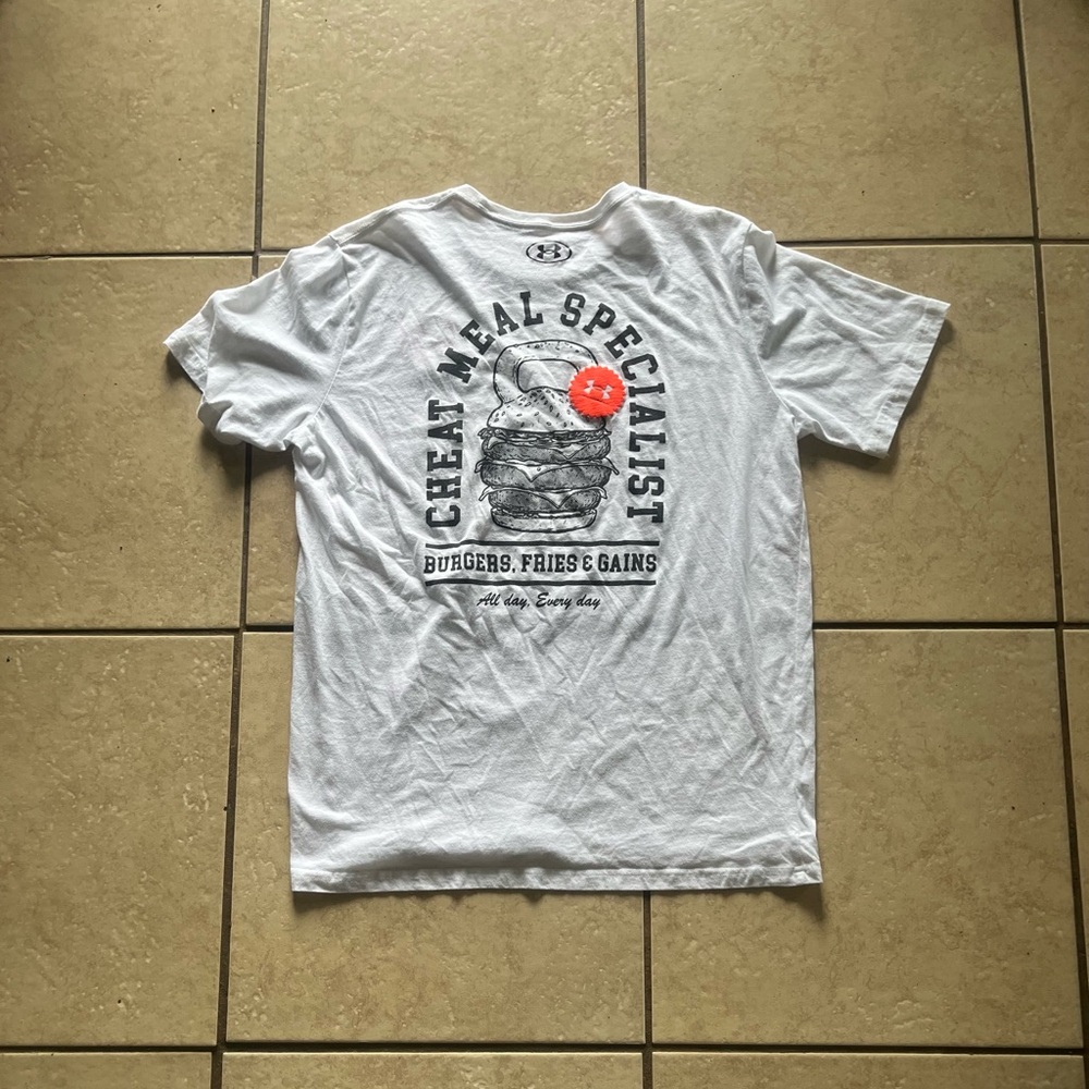 Under Armour Men's T Shirt Size L White Loose Fit -Cheat Meal Specialist Burgers